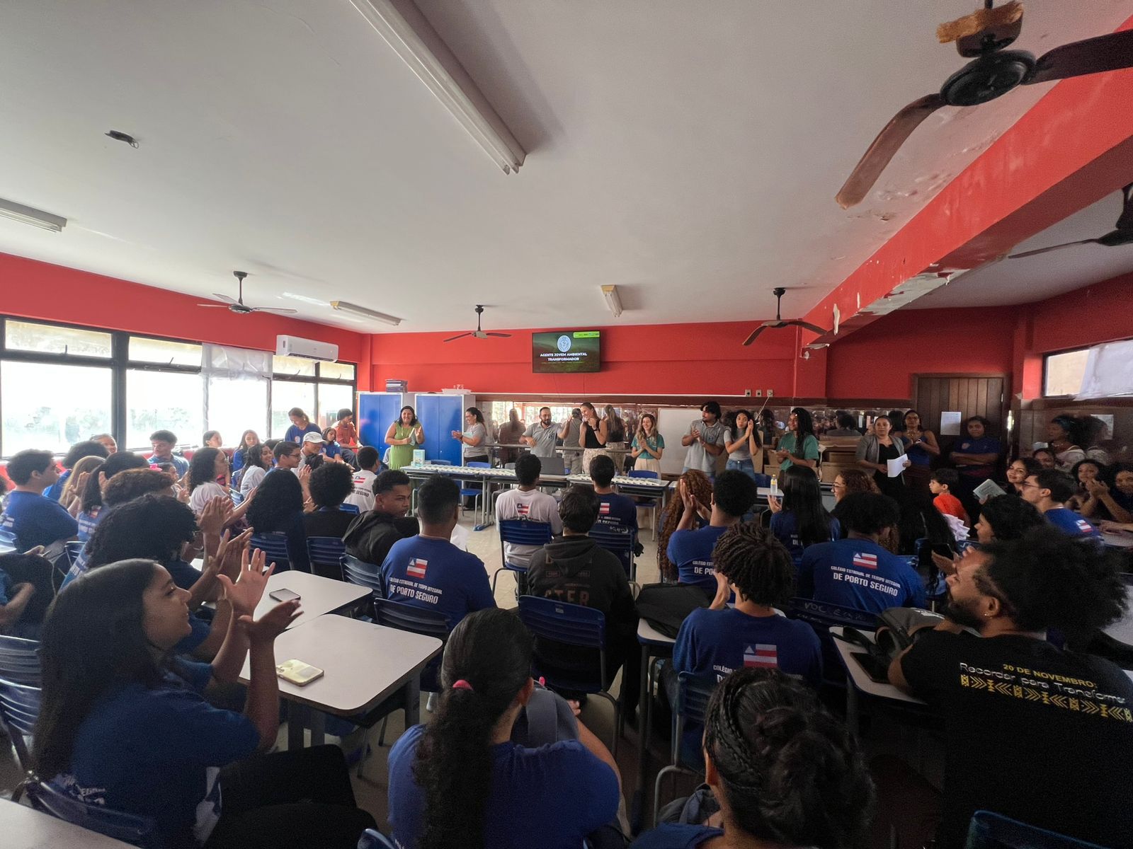 Alunos da Escola Municipal Pero de Campos Tourinho visitam a Reserva Particular do Patrimônio Natural da Veracel